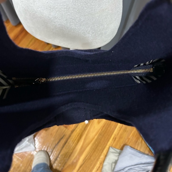 Kate Spade Navy Wool Purse with Bow Detail - Picture 5 of 11